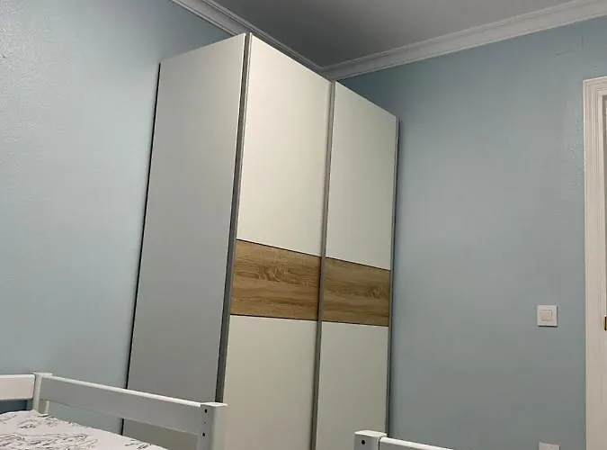 Appartement Céntrico “los Pajaritos” Con Garaje. Jerez de la Frontera