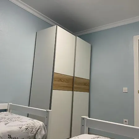 Apartamento Céntrico “los Pajaritos” Con Garaje. Jerez de la Frontera